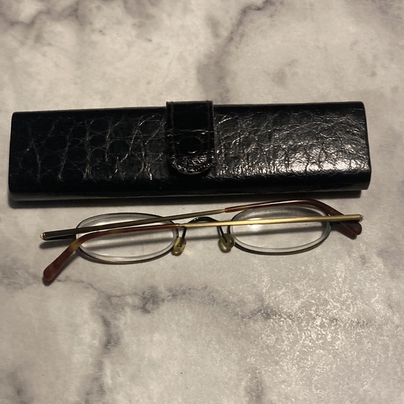 HANDMADE - Picture 8 of 15